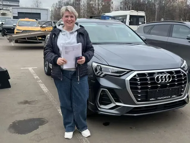 Audi Q3: Китай → Москва