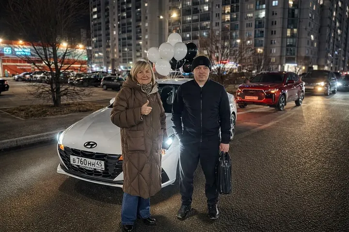 Hyundai Elantra: Китай → Курган